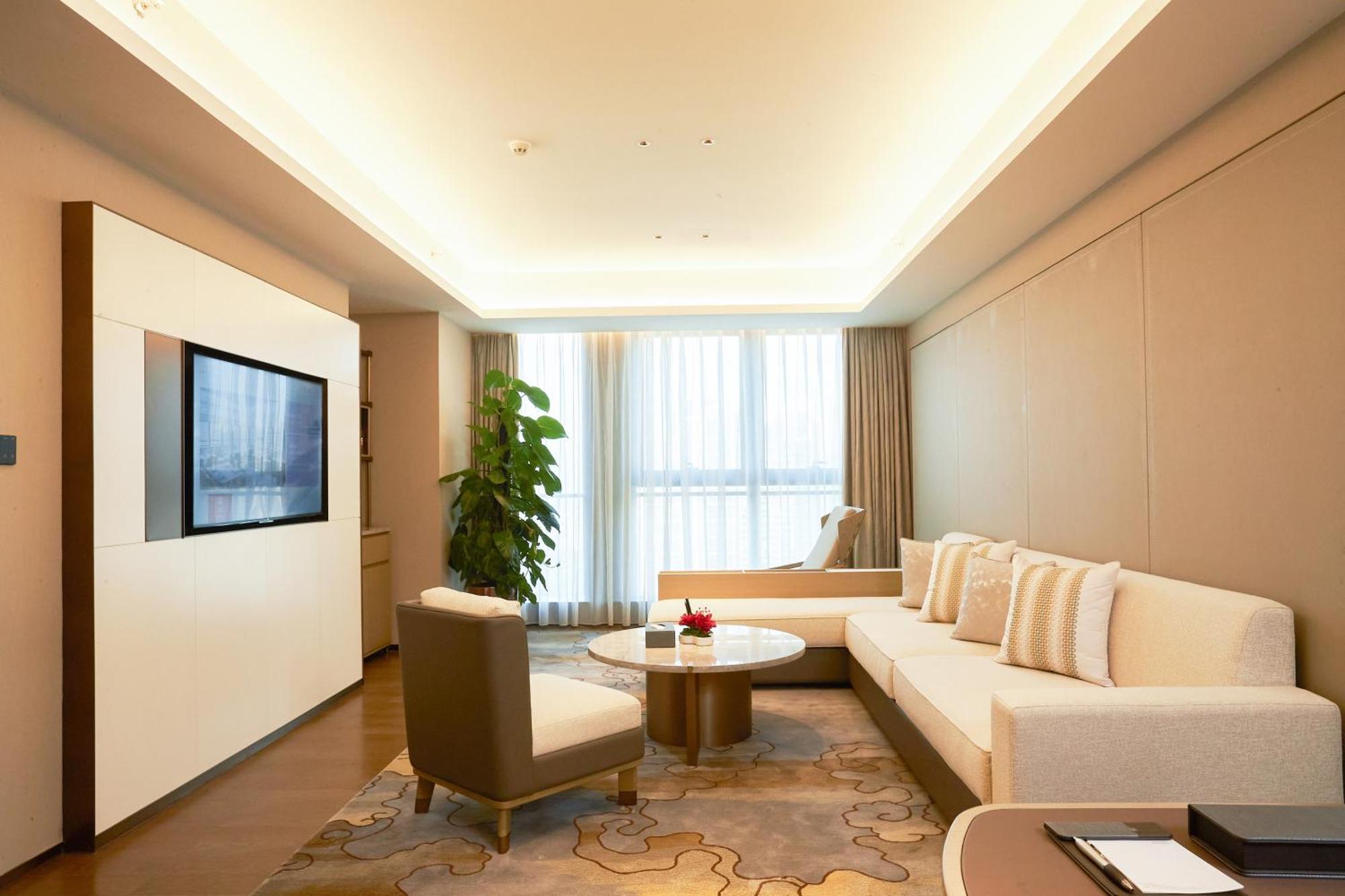Guangzhou Pazhou Ln Dongfang Hotel Exteriör bild