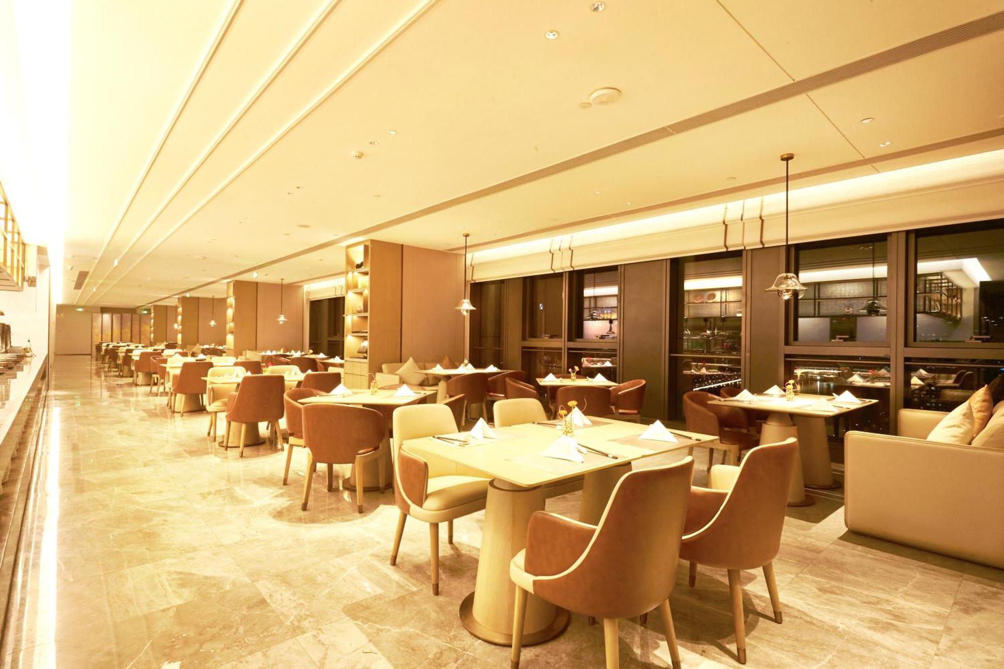 Guangzhou Pazhou Ln Dongfang Hotel Exteriör bild