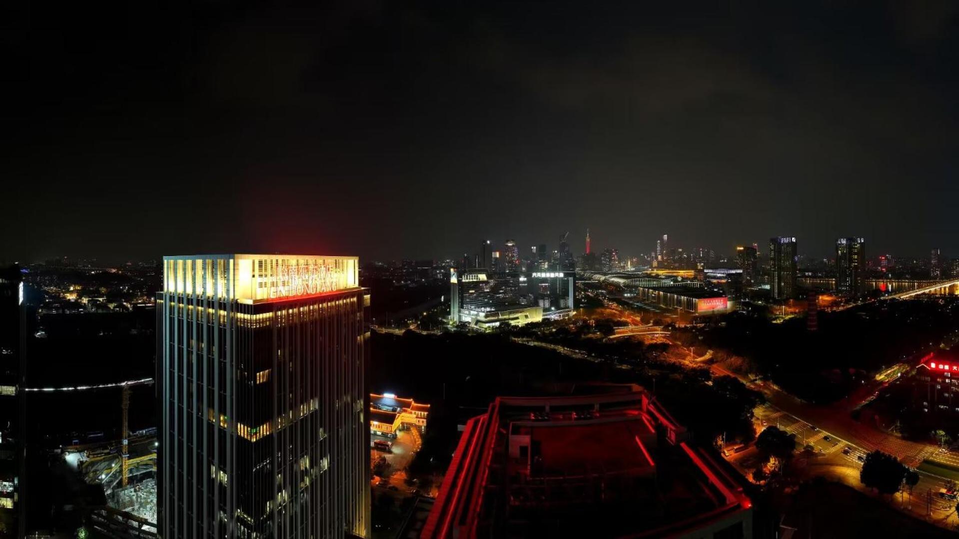Guangzhou Pazhou Ln Dongfang Hotel Exteriör bild
